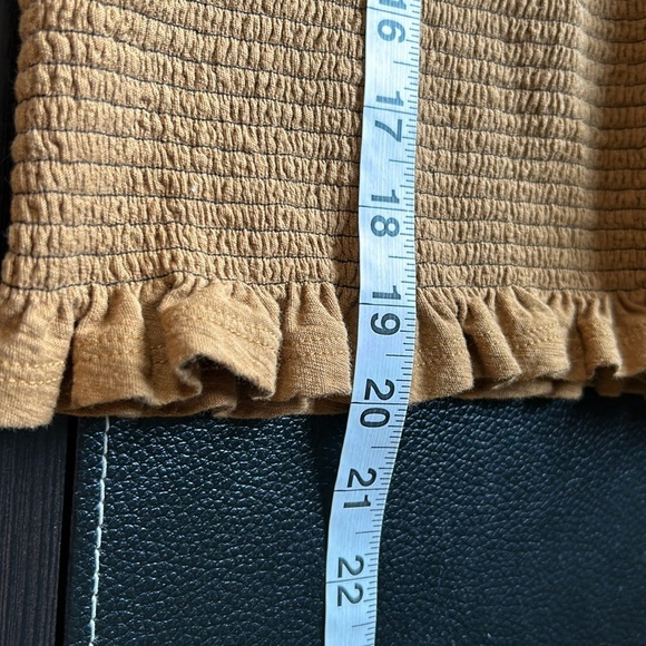 Nation LTD Emmy Smocked Turtleneck Top Cocoa Long Sleeve Ruffle Shirt Fall Sz L - Picture 13 of 13